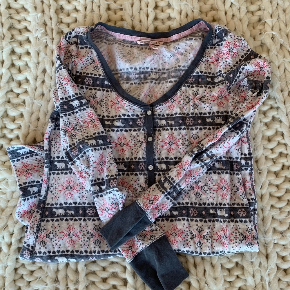 Victoria’s Secret 🌸 Sleep Shirt